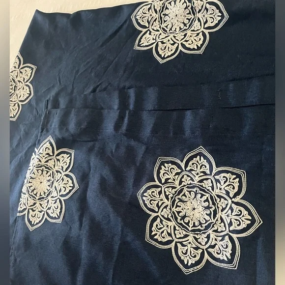 Shower Curtain by Better Homes & Garden - Picture 6 of 7